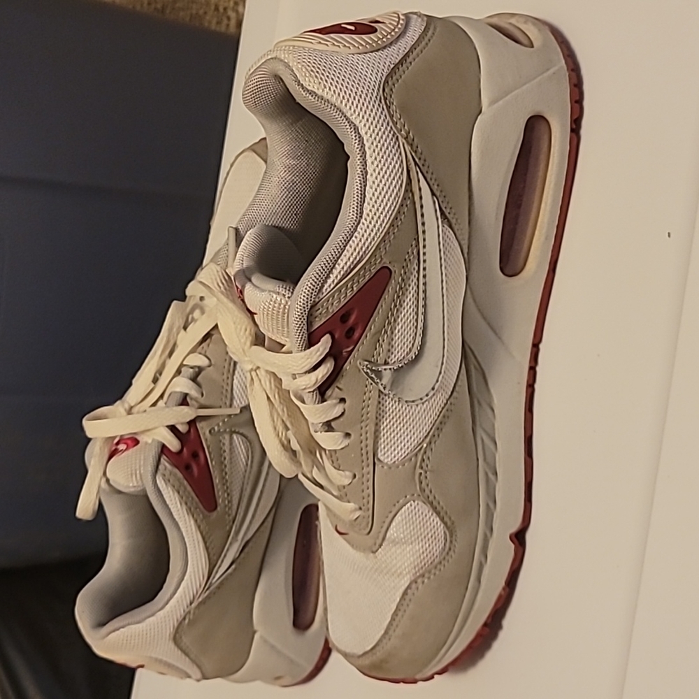 Nike Air sneakers size 8